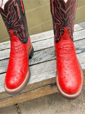 Lucchese 2000 Red W/Black Full Quill Ostrich Cowboy Boots Round Toe Size 11 C